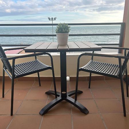 Maravilloso Apartamento En Primera Linea De Playa Con Vistas Al Mar En Caleta De Velez 2 D المظهر الخارجي الصورة