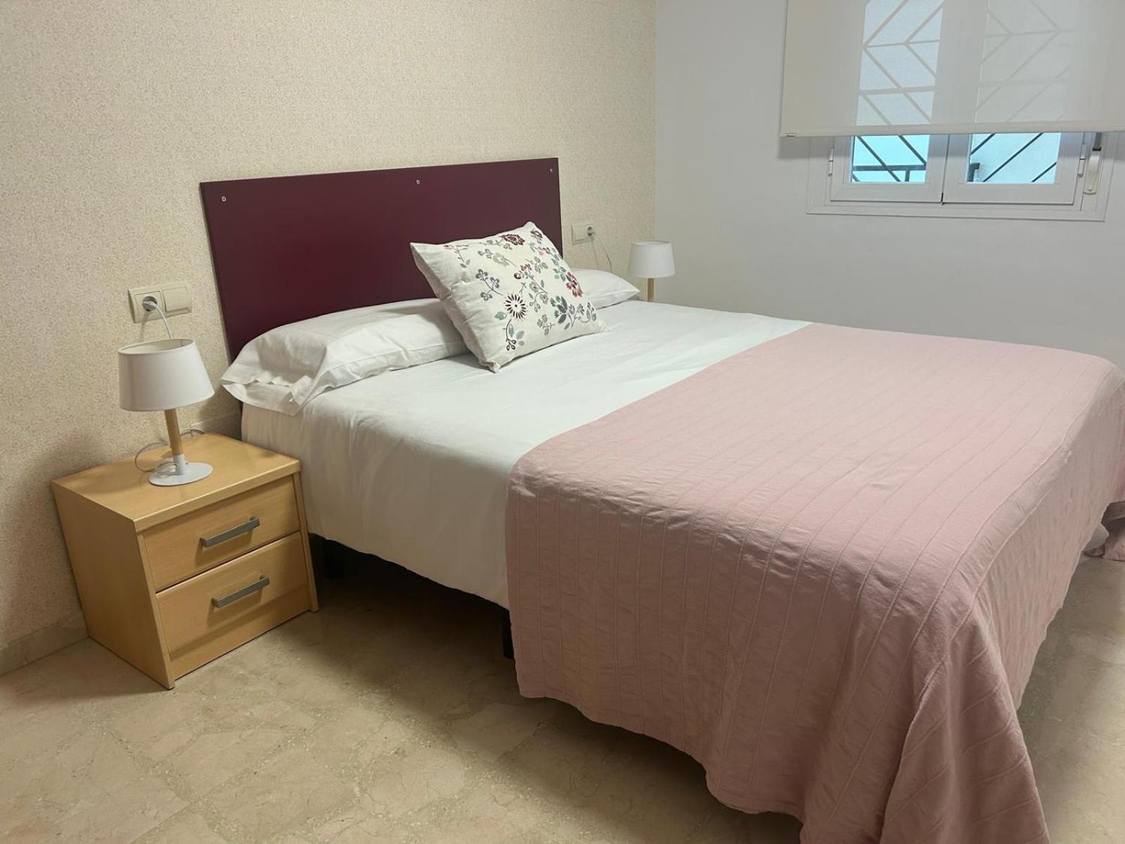 Maravilloso Apartamento En Primera Linea De Playa Con Vistas Al Mar En Caleta De Velez 2 D المظهر الخارجي الصورة